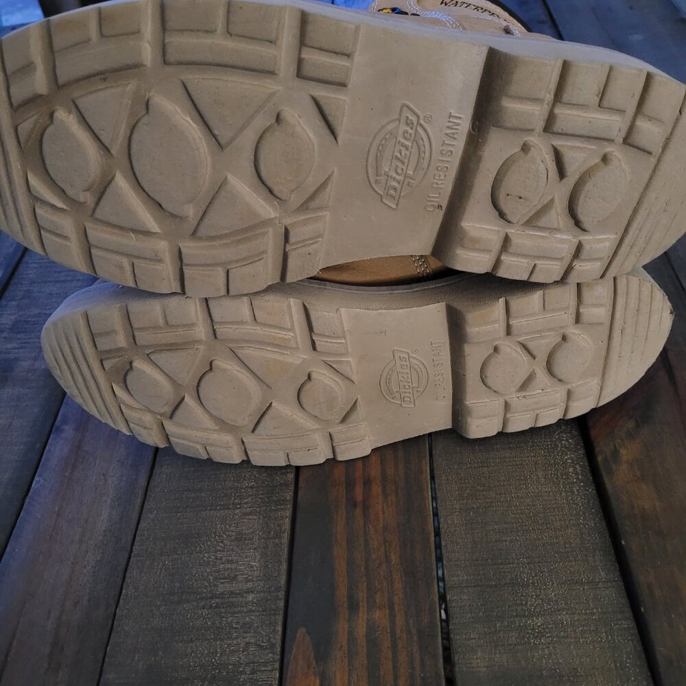 Dickies Men's Composite Toe Work Boot - Picture 8 of 10